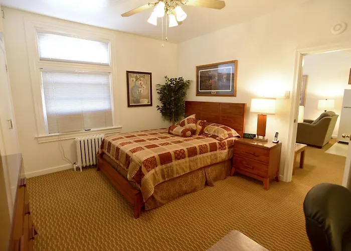 Hotel Friendship Suites Pittsburgh