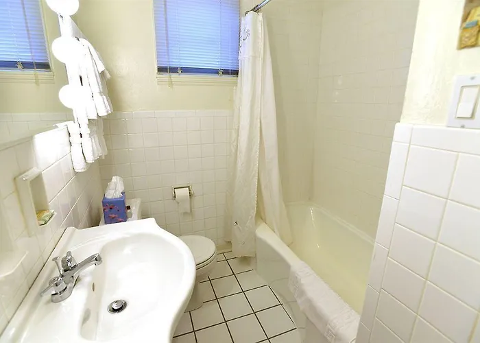 Hotel Friendship Suites Pittsburgh